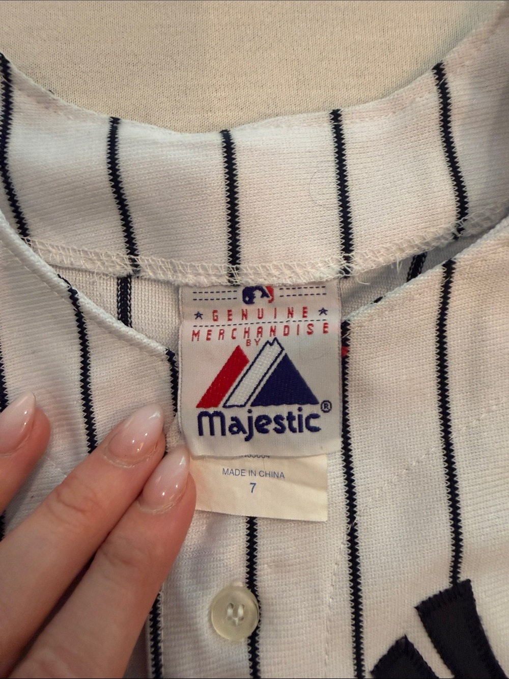 Majestic Kids New York Yankees Pinstripe Jersey - White & Black - Picture 2 of 4